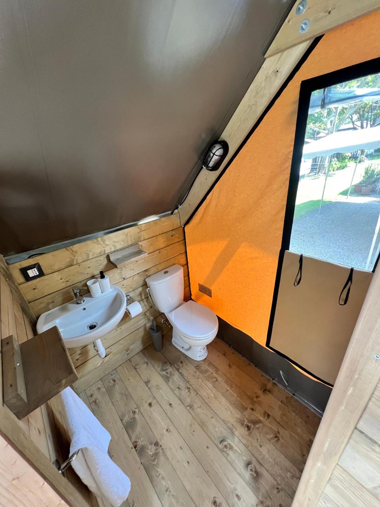 Glamping Camping Rivabella レッコ エクステリア 写真